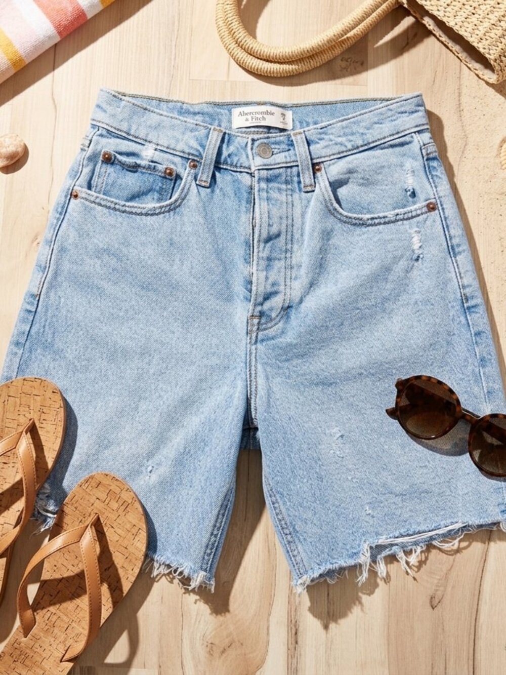 Abercrombie & Fitch The 7" Dad Shorts High-Rise Button Fly Size 26/2